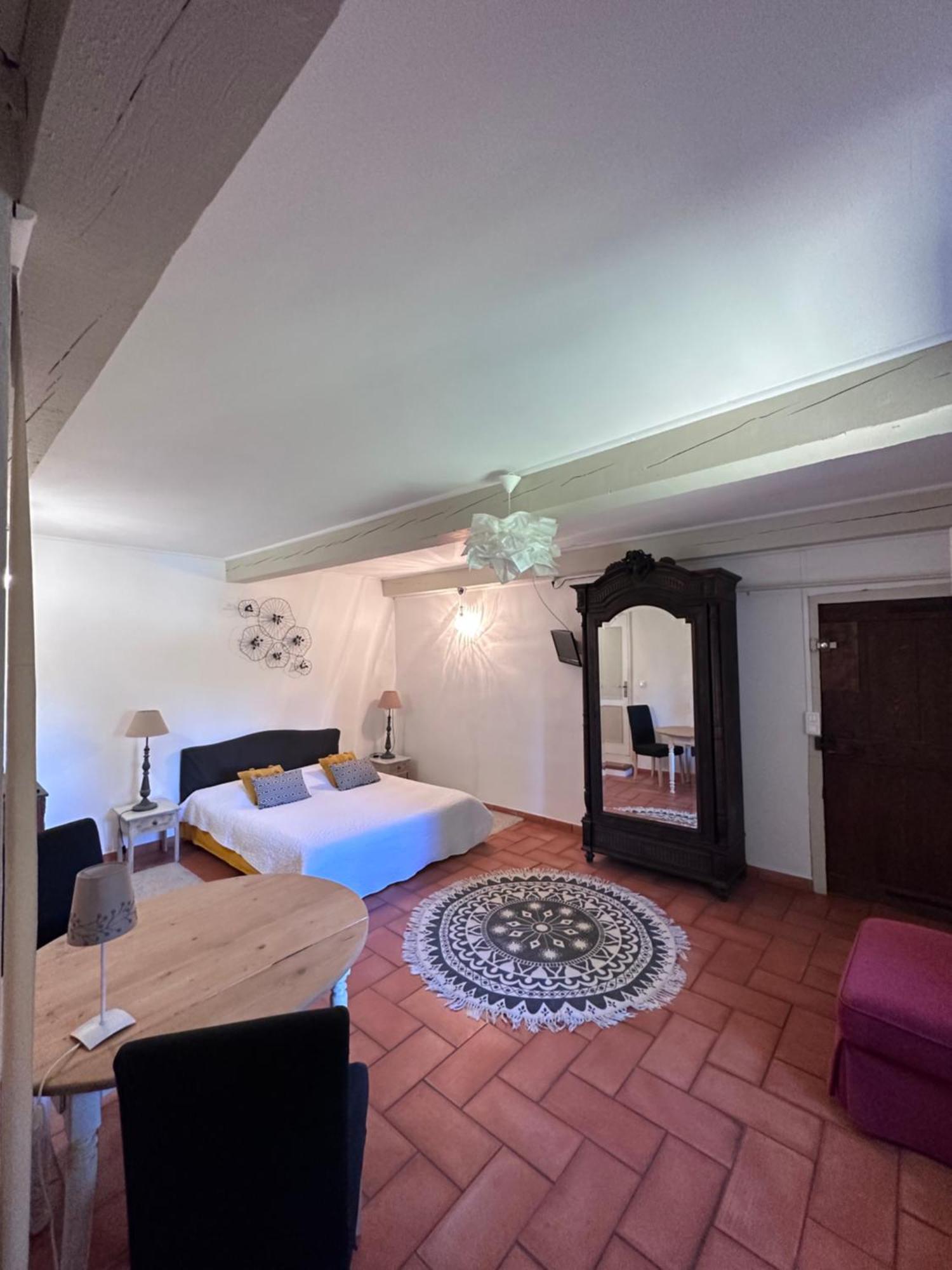 Moulin D'Antelon B&B Crillon-le-Brave Εξωτερικό φωτογραφία