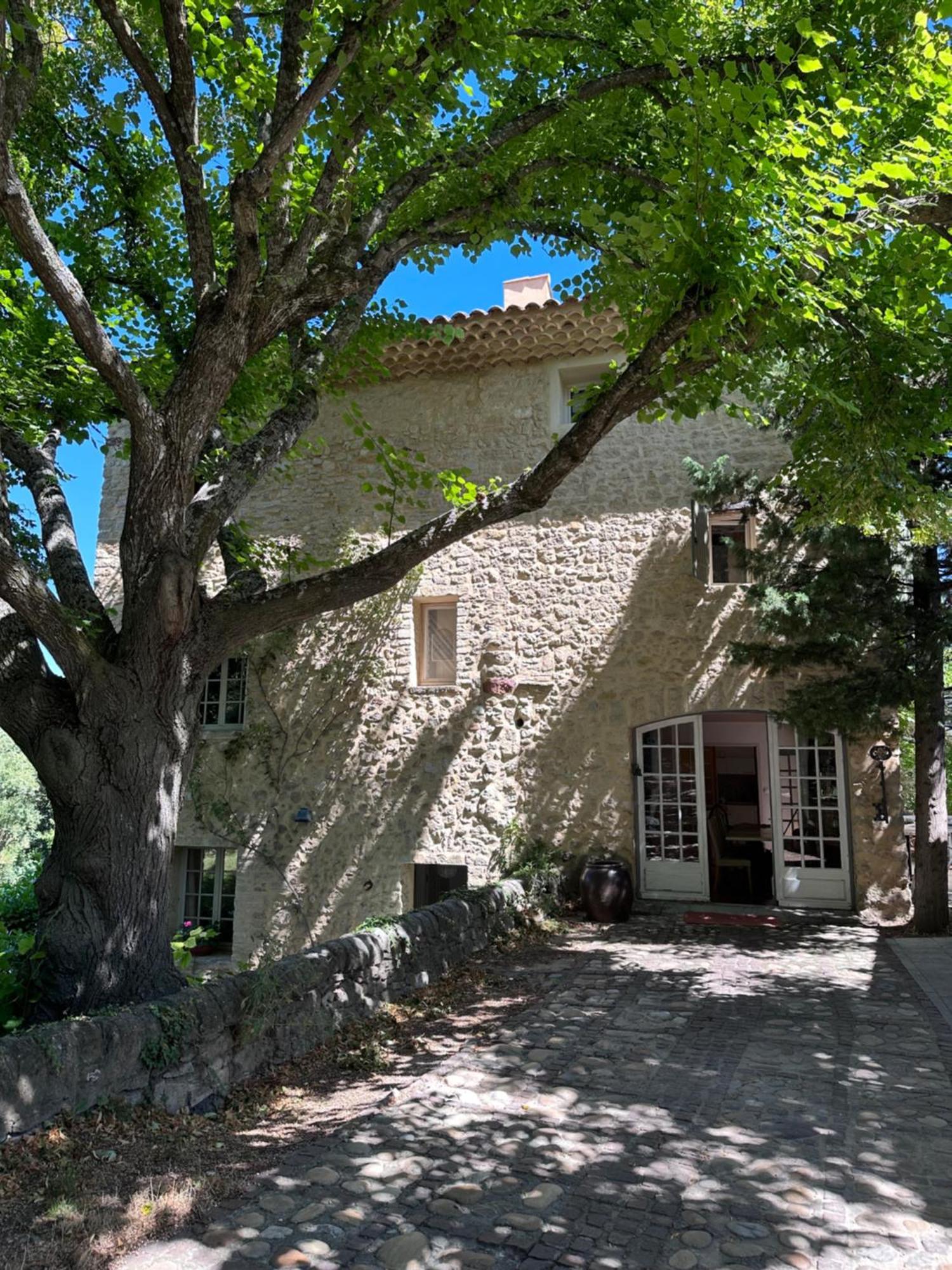 Moulin D'Antelon B&B Crillon-le-Brave Εξωτερικό φωτογραφία